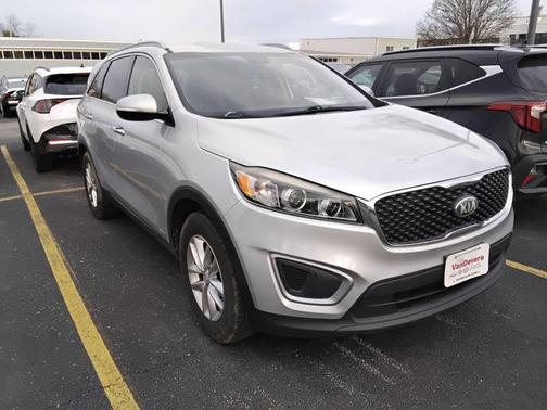 2018 Kia Sorento LX