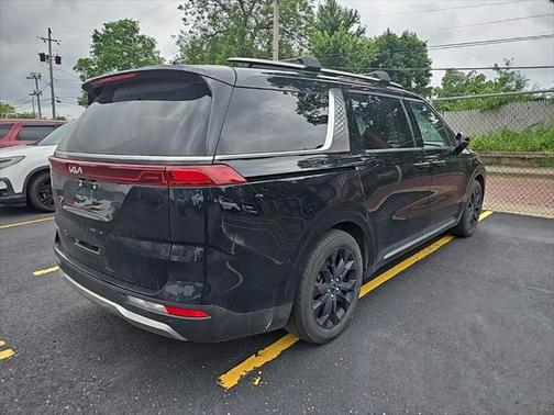 2024 Kia Carnival SX Prestige