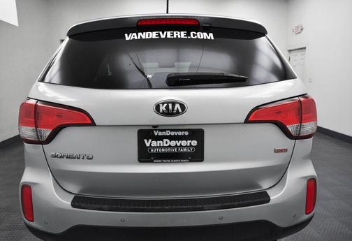2014 Kia Sorento LX
