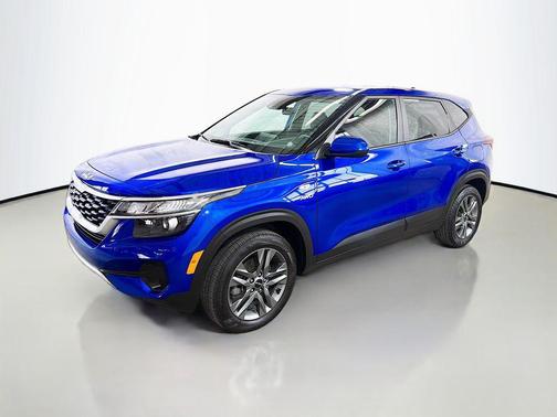 Neptune Blue 2023 Kia Seltos LX