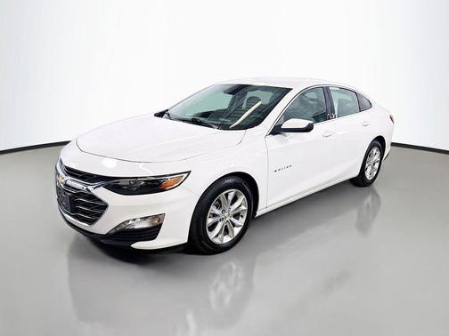 Summit White 2023 Chevrolet Malibu 1LT