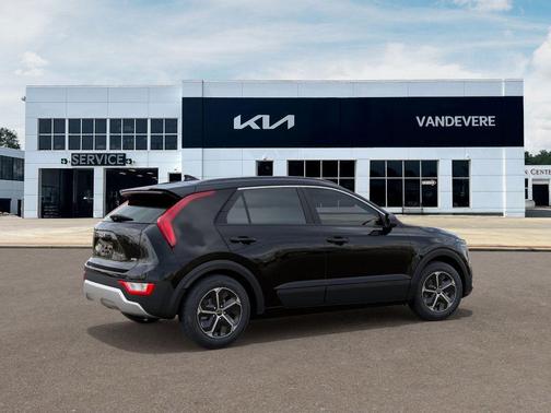2025 Kia Niro LX