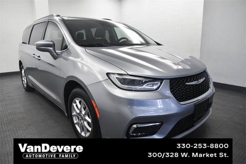 2021 Chrysler Pacifica Touring L