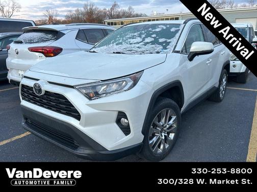 2021 Toyota RAV4 XLE Premium