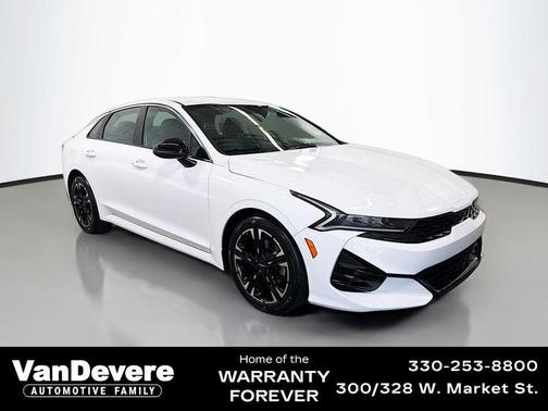 Glacial White Pearl 2022 Kia K5 GT-Line