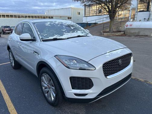 2019 Jaguar E-PACE SE