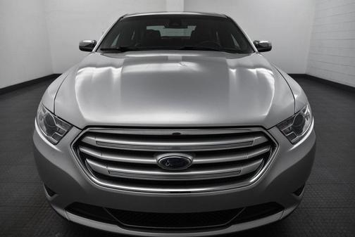 2019 Ford Taurus Limited