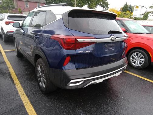 2021 Kia Seltos S