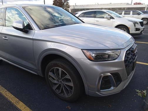 2023 Audi Q5 45 S line Premium Plus