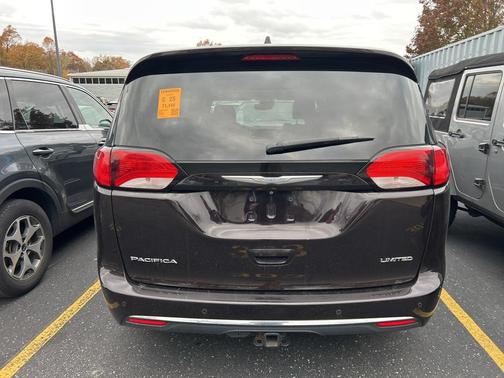 2017 Chrysler Pacifica Limited