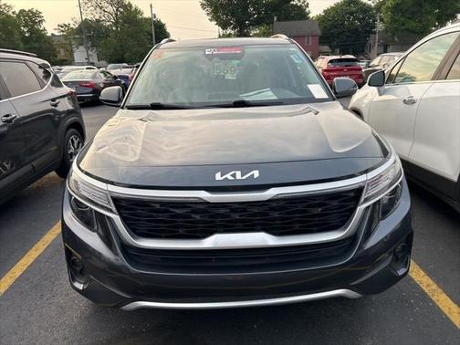 2022 Kia Seltos EX