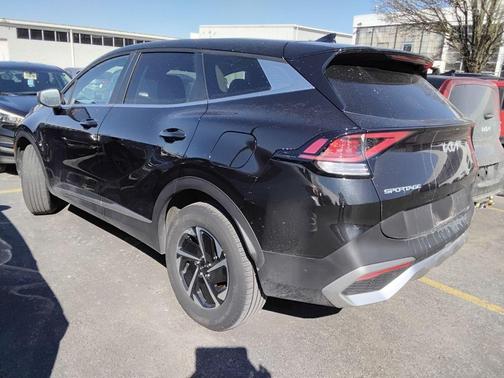 2023 Kia Sportage Hybrid LX