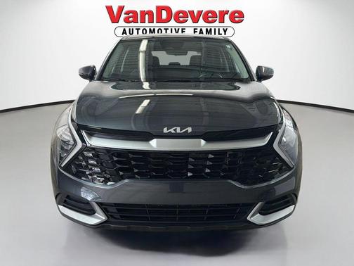 Gravity Gray 2023 Kia Sportage EX