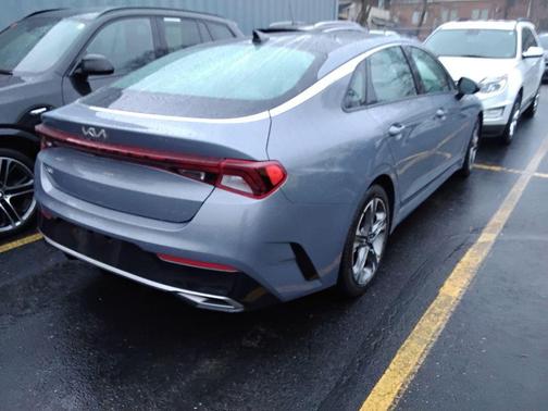 2023 Kia K5 EX