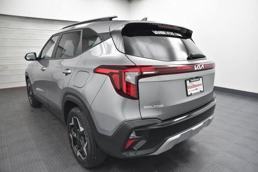 2025 Kia Seltos S