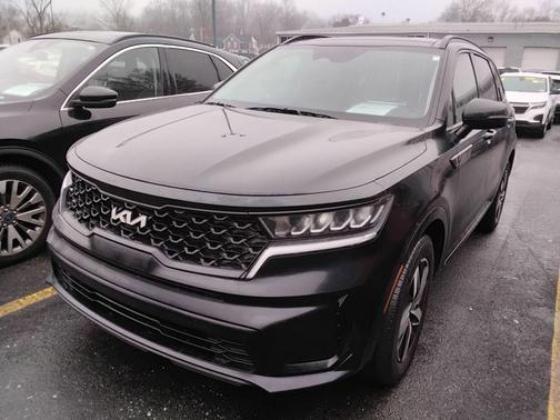 2023 Kia Sorento S