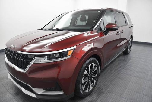 2022 Kia Carnival EX