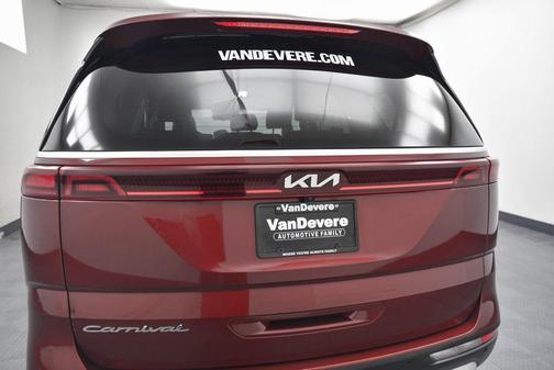 2022 Kia Carnival EX
