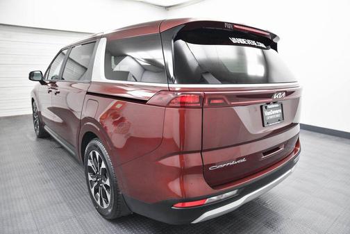 2022 Kia Carnival EX