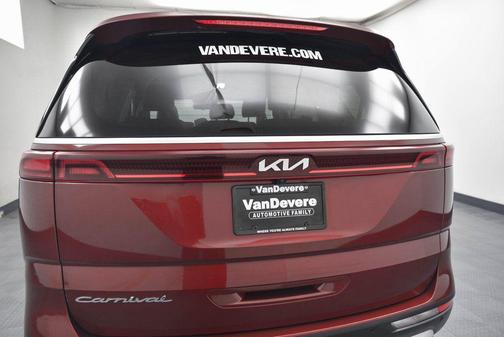 2022 Kia Carnival EX