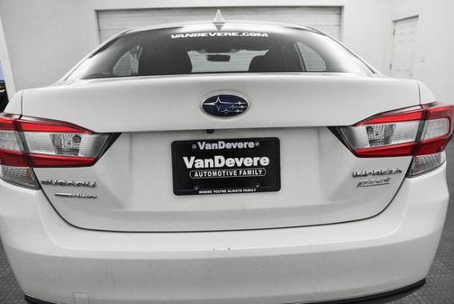 2017 Subaru Impreza 2.0i Premium