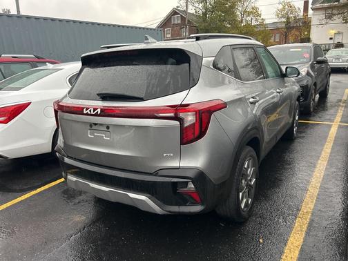 2024 Kia Seltos S
