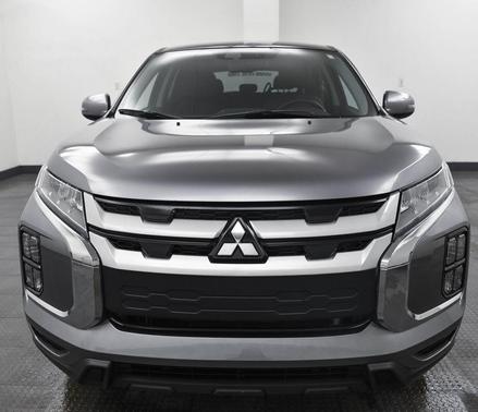 2025 Mitsubishi Outlander Sport SE