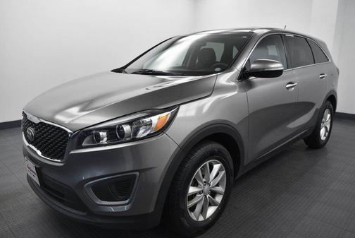 2017 Kia Sorento L