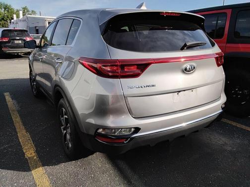 Steel Gray 2021 Kia Sportage LX