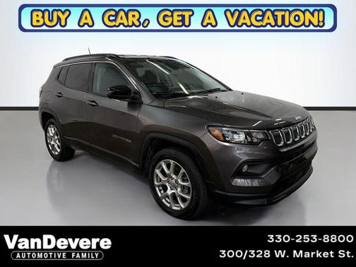 Granite Crystal Metallic Clearcoat 2022 Jeep Compass Latitude Lux