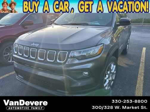 Granite Crystal Metallic Clearcoat 2022 Jeep Compass Latitude Lux