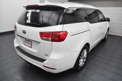 2016 Kia Sedona EX