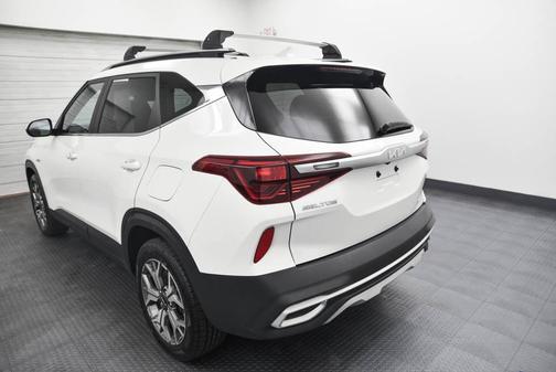 2022 Kia Seltos EX