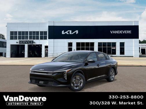 Aurora Black Pearl 2026 Kia K4 LX