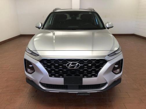 Photo 2 of 29 of 2019 Hyundai Santa Fe Limited 2.4