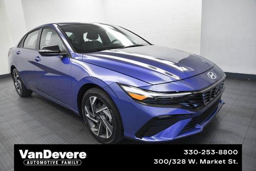 2025 Hyundai ELANTRA HEV SEL Sport