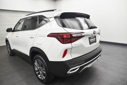 2021 Kia Seltos S