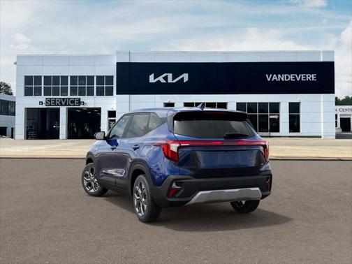 2025 Kia Seltos LX