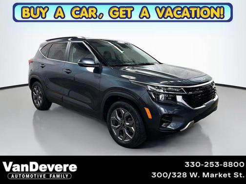 Gravity Gray 2024 Kia Seltos S