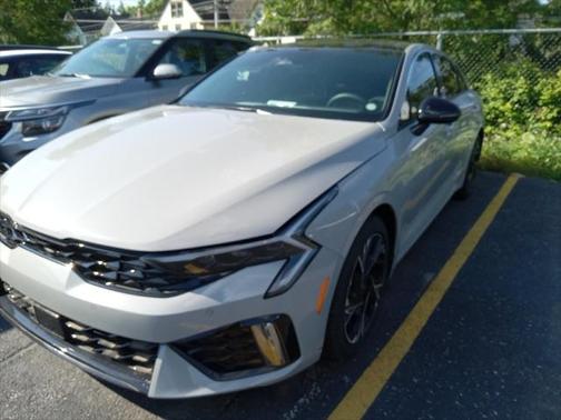 2025 Kia K5 GT-Line