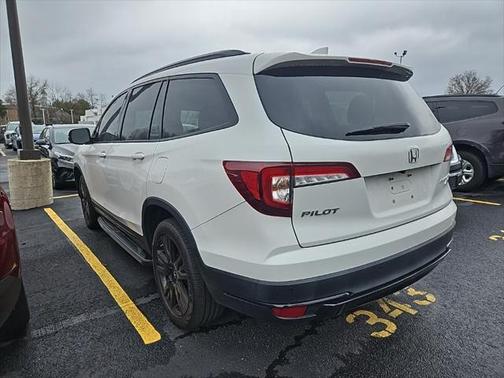 2021 Honda Pilot AWD Black Edition