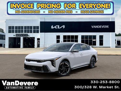 Snow White Pearl 2026 Kia K4 GT-Line