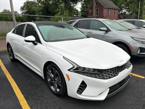 2023 Kia K5 EX