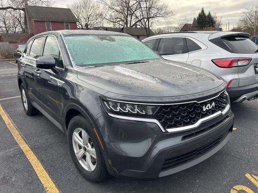 2023 Kia Sorento LX