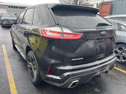 2020 Ford Edge ST