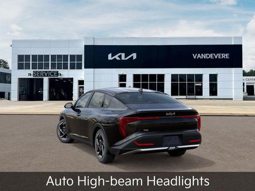 2025 Kia K4 EX