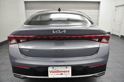 2022 Kia K5 EX