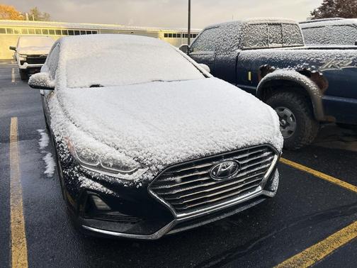 2018 Hyundai SONATA SE