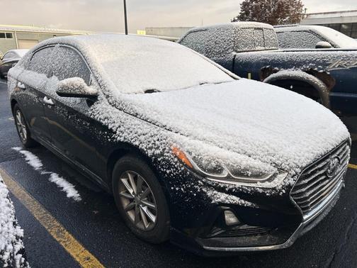 2018 Hyundai SONATA SE