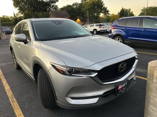 2023 Mazda CX-5 2.5 S Preferred Package